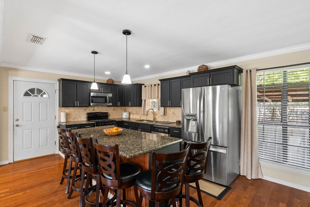 118 Saint Peter Rockport TX 78382