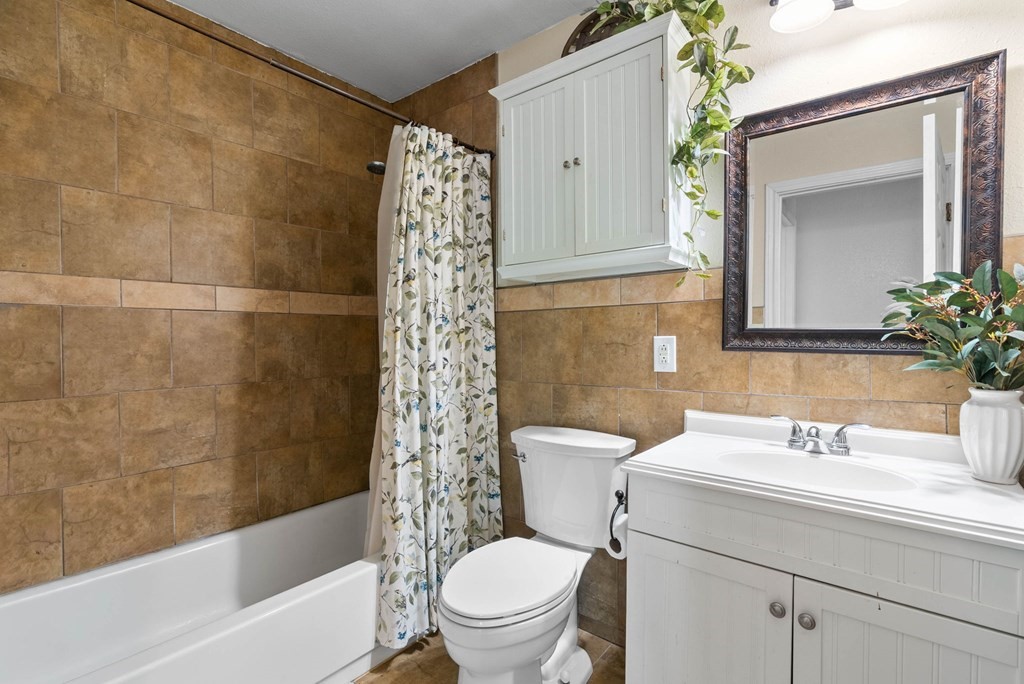 118 Saint Peter Rockport TX 78382