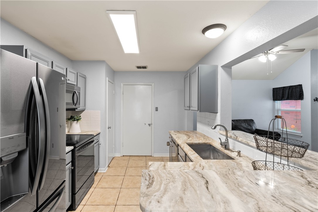 7913 Wolf Drive Corpus Christi TX 78414