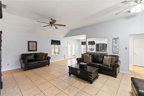 7913 Wolf Drive Corpus Christi TX 78414