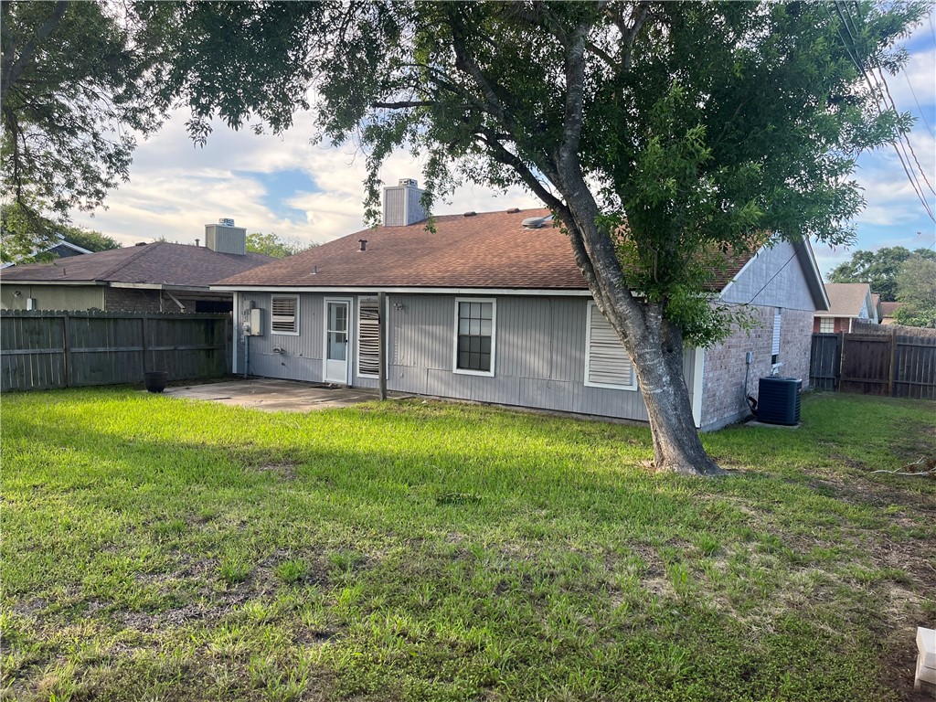 5409 Crossridge Drive Corpus Christi TX 78413
