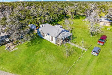 108 Estes Private Road Rockport TX 78382