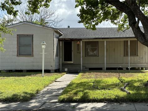 3541 Monterrey Street Corpus Christi TX 78411