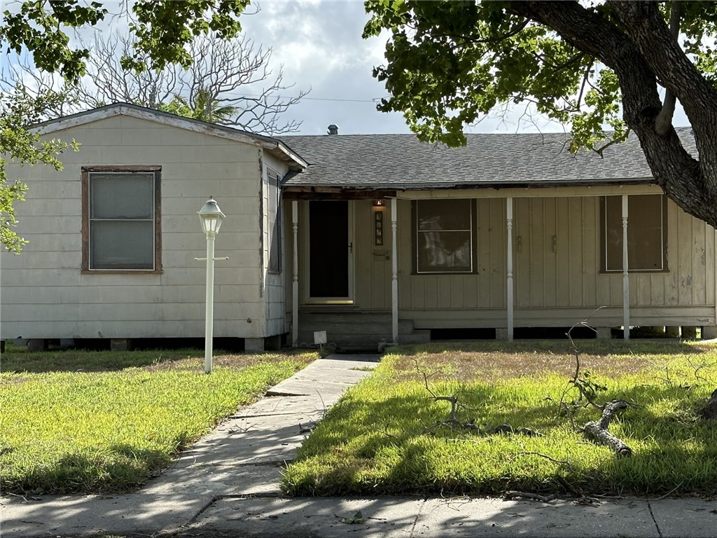 3541 Monterrey Street Corpus Christi TX 78411