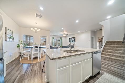 1350 Greenwich Park Lane Corpus Christi TX 78415