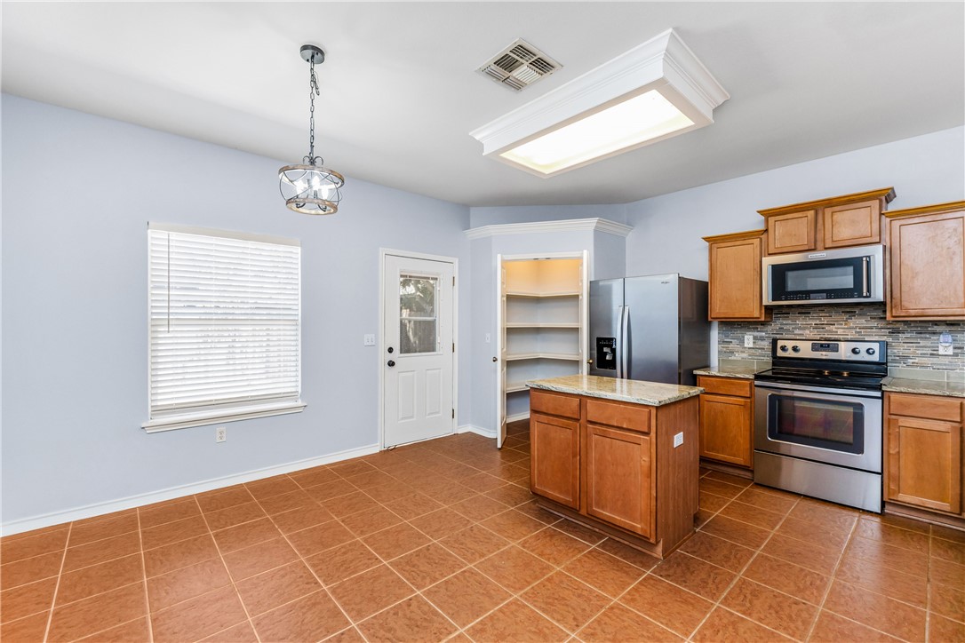 6522 Purplewing Drive Corpus Christi TX 78414