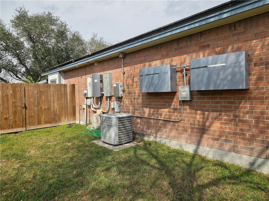 2857 Tumbleweed Drive Corpus Christi TX 78410