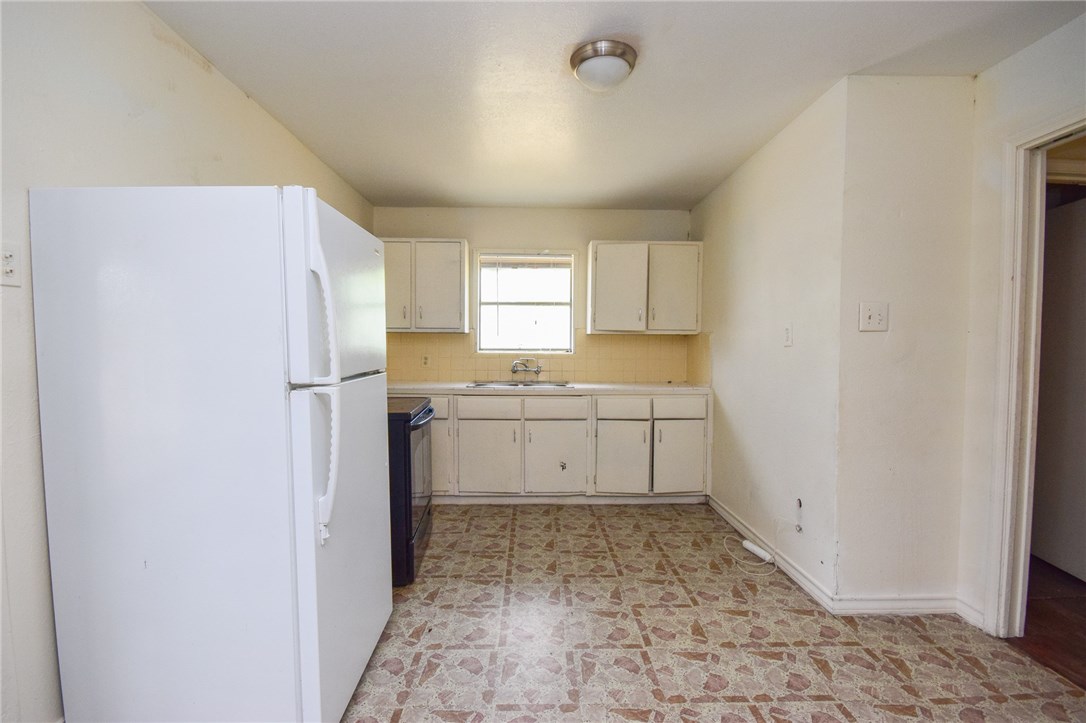 4002 Mcardle Corpus Christi TX 78411