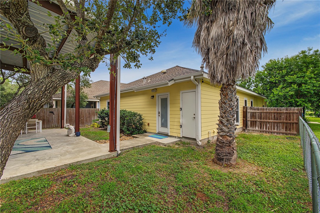 447 S Fuqua Street Rockport TX 78383