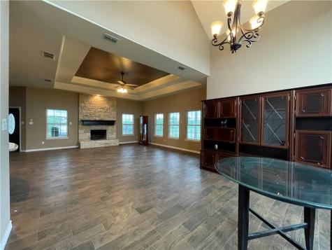 193 County Road 222 Orange Grove TX 78372