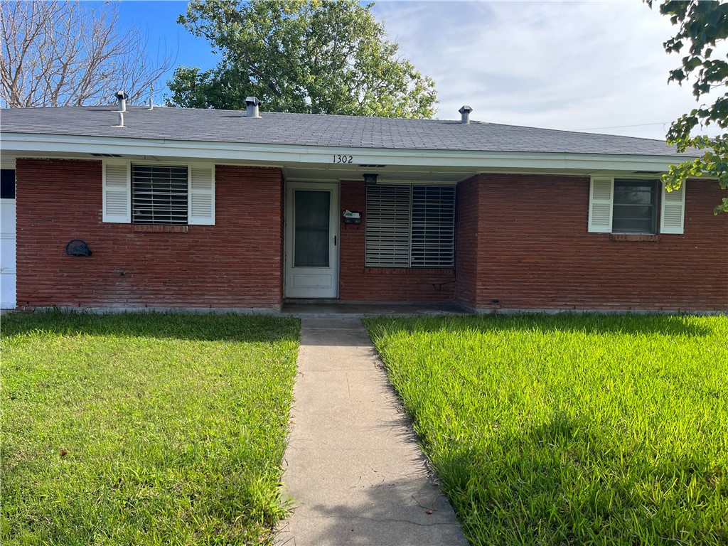1302 Denver Street Portland TX 78374