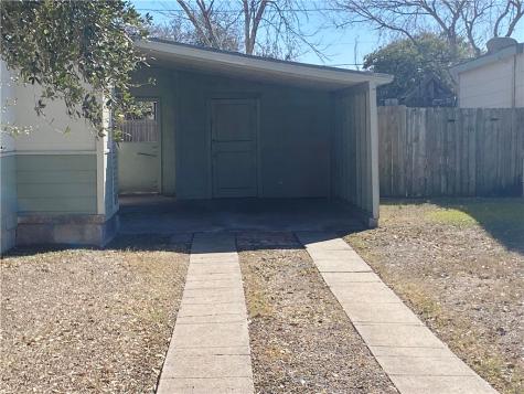 829 E Hoffman Avenue Kingsville TX 78363