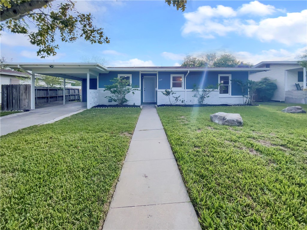 1304 Austin Street Portland TX 78374