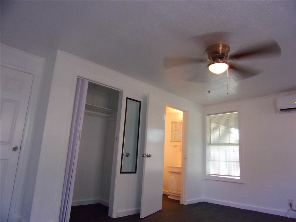 2722 Greenwood Drive Corpus Christi TX 78405