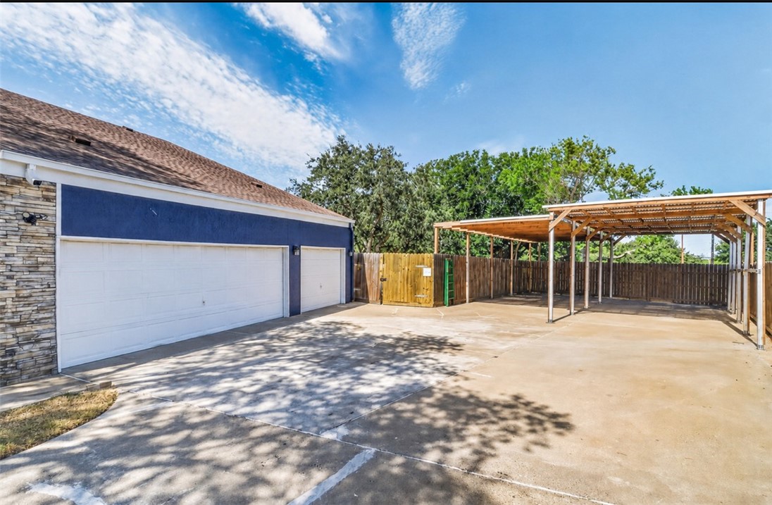 3730 Castle River Drive Corpus Christi TX 78410