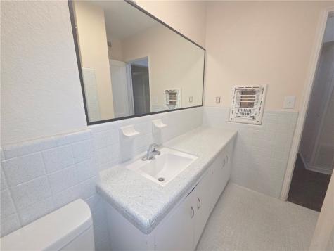 1204 W Lee Avenue Kingsville TX 78363