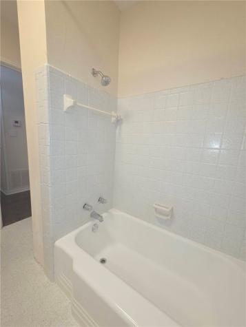 1204 W Lee Avenue Kingsville TX 78363