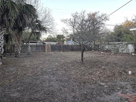 1204 W Lee Avenue Kingsville TX 78363