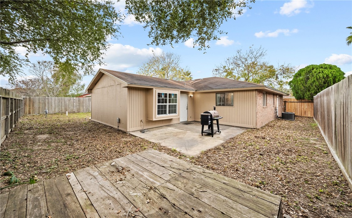 425 Vega Drive Corpus Christi TX 78418