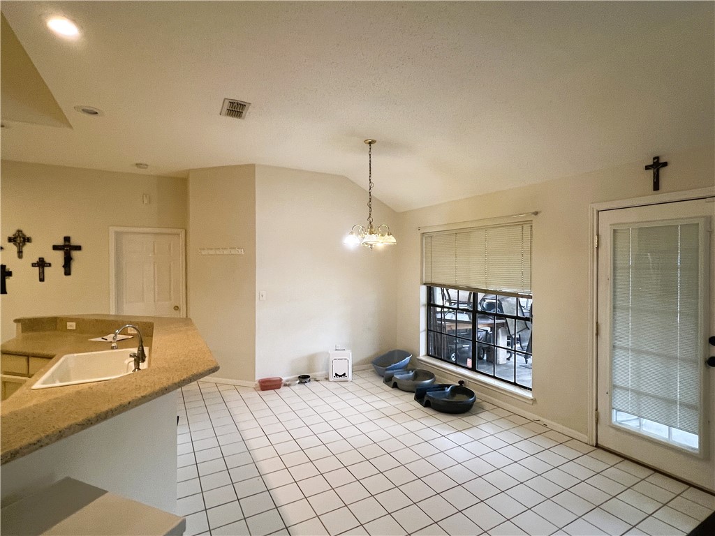 2201 Gershwin Corpus Christi TX 78414