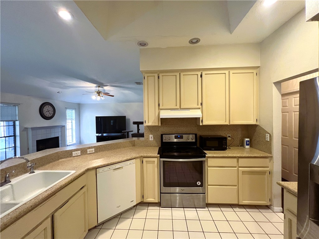 2201 Gershwin Corpus Christi TX 78414