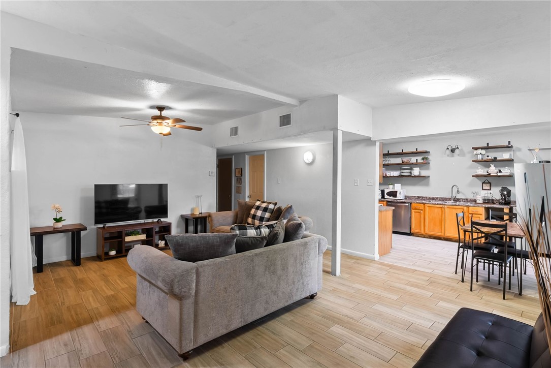 3910 Lincoln Street Corpus Christi TX 78415