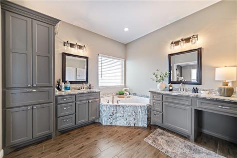 1189 S Southampton Drive Corpus Christi TX 78415