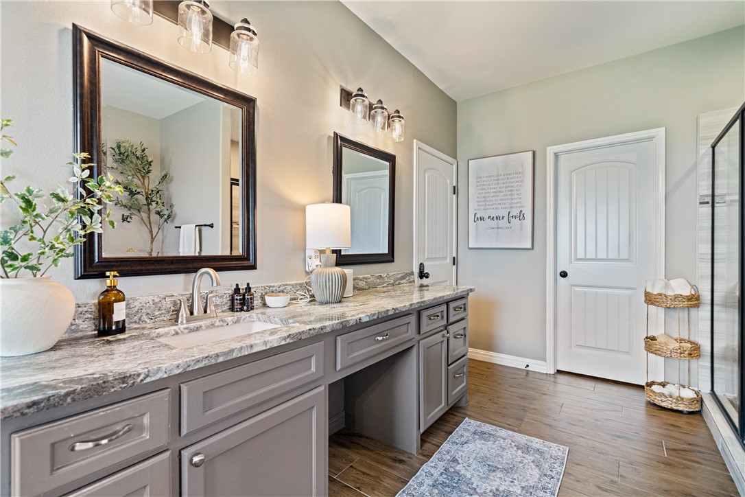 1189 S Southampton Drive Corpus Christi TX 78415