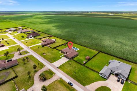 1189 S Southampton Drive Corpus Christi TX 78415