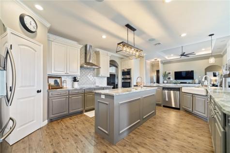 1189 S Southampton Drive Corpus Christi TX 78415