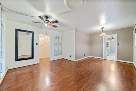 228 N Pasadena Drive Kingsville TX 78363
