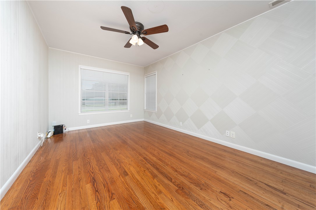 923 Grant Place Corpus Christi TX 78411