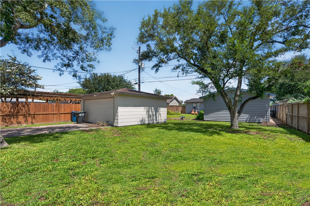 923 Grant Place Corpus Christi TX 78411