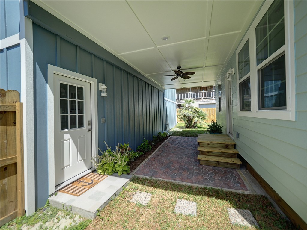 614 Harper Street Port Aransas TX 78373