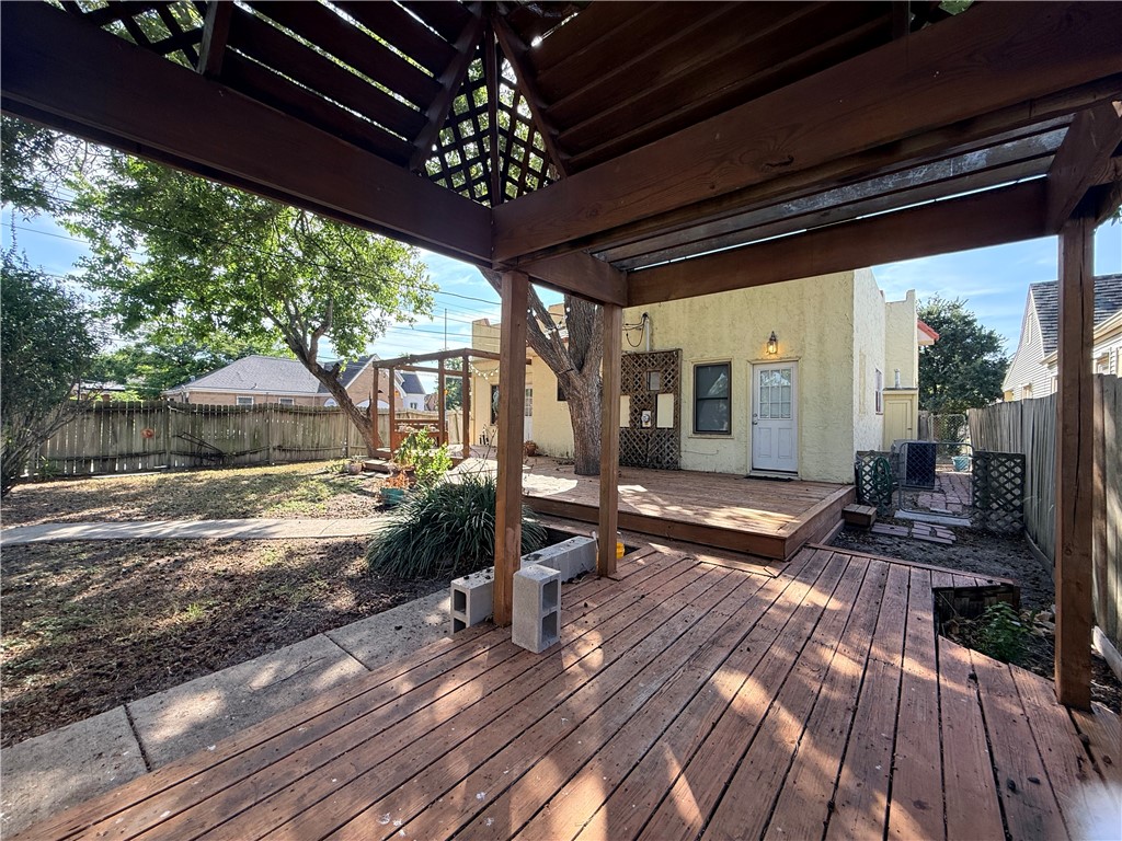 402 Clifford Street Corpus Christi TX 78404
