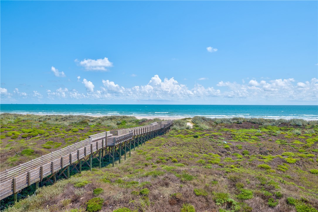 718 Silverleaf Street Port Aransas TX 78373