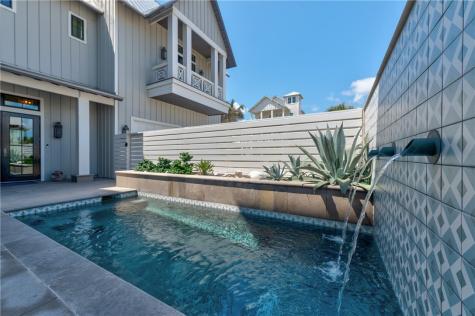 718 Silverleaf Street Port Aransas TX 78373
