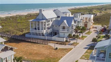 718 Silverleaf Street Port Aransas TX 78373