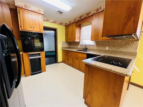 406 Fred Avenue Agua Dulce TX 78330