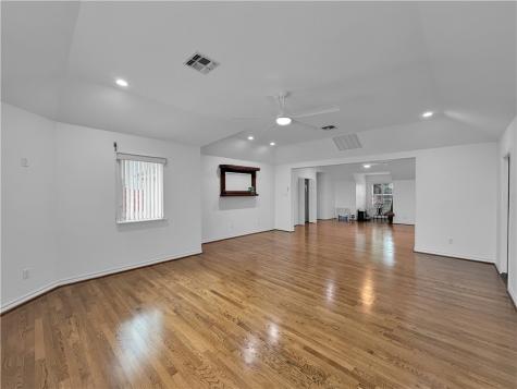 8210 Seashore Drive Corpus Christi TX 78412