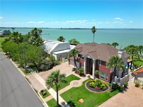 8210 Seashore Drive Corpus Christi TX 78412