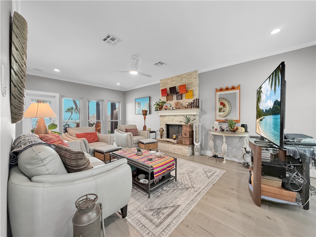 8210 Seashore Drive Corpus Christi TX 78412
