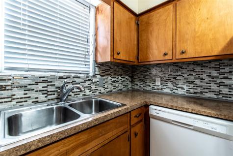 5802 Limerick Drive Corpus Christi TX 78413