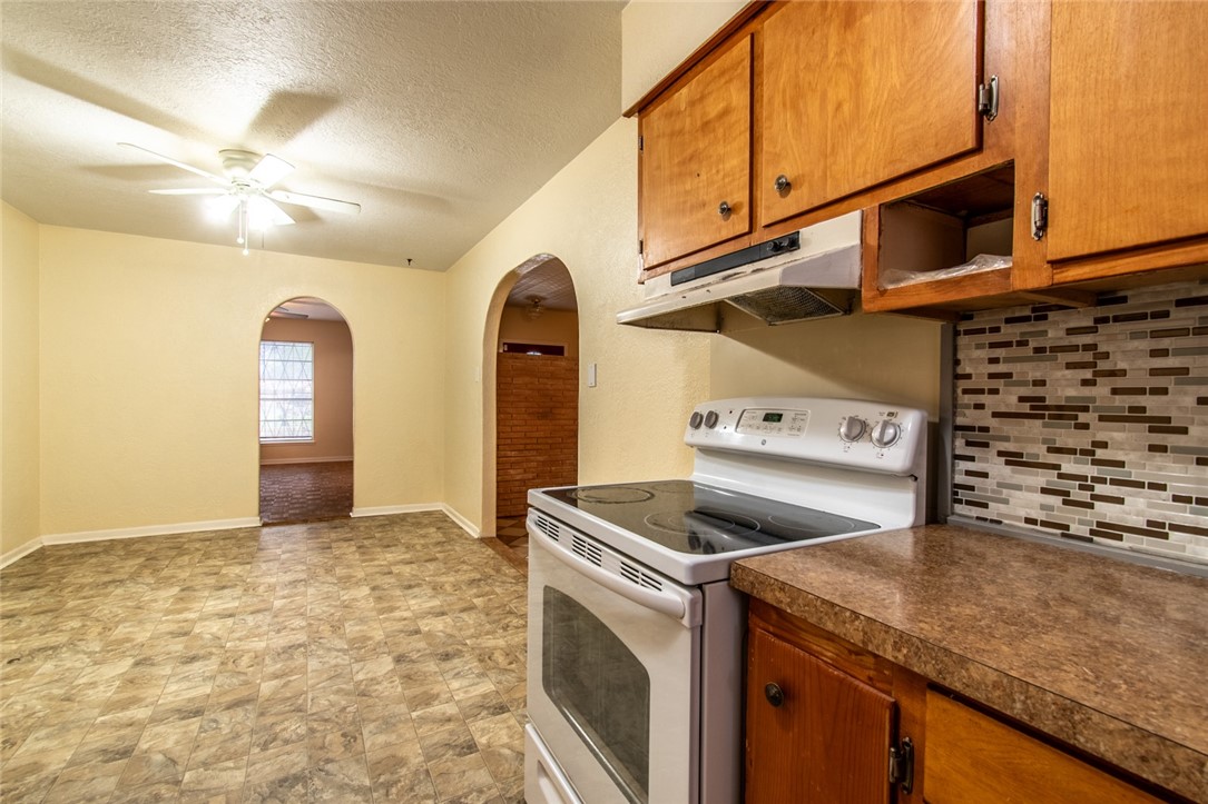 5802 Limerick Drive Corpus Christi TX 78413
