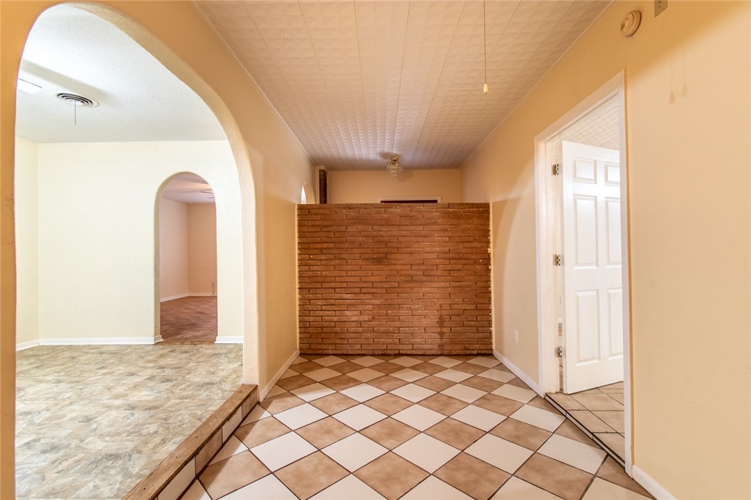 5802 Limerick Drive Corpus Christi TX 78413