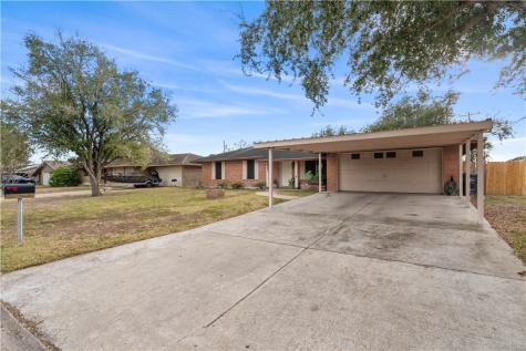 10749 Kingwood Drive Corpus Christi TX 78410