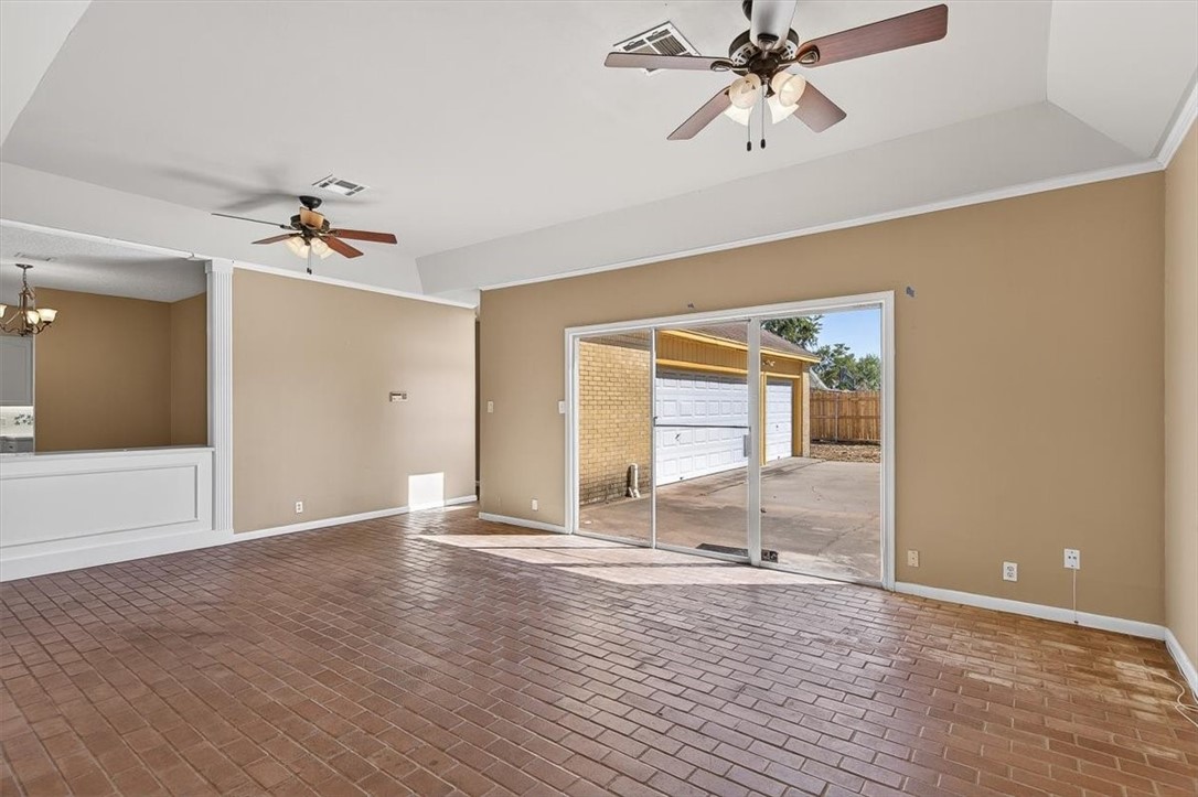 6418 Long Circle Corpus Christi TX 78413