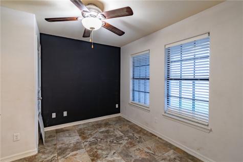 204 County Road 1331 Creek Alice TX 78332