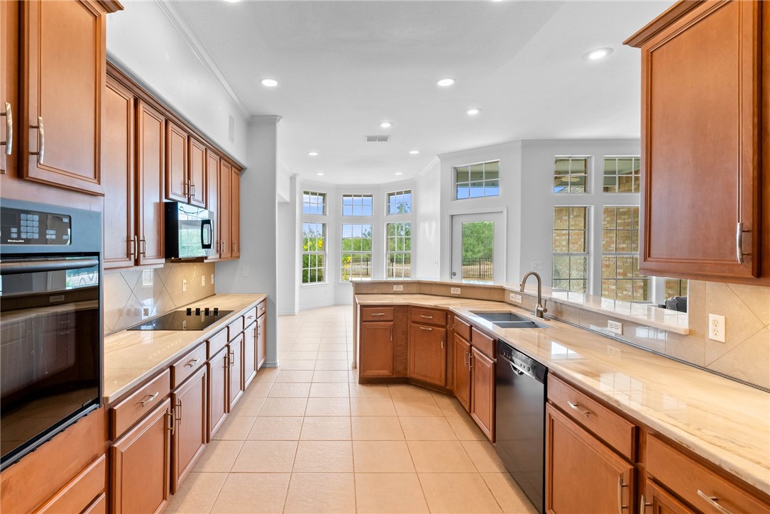 6302 Garden Court Corpus Christi TX 78414