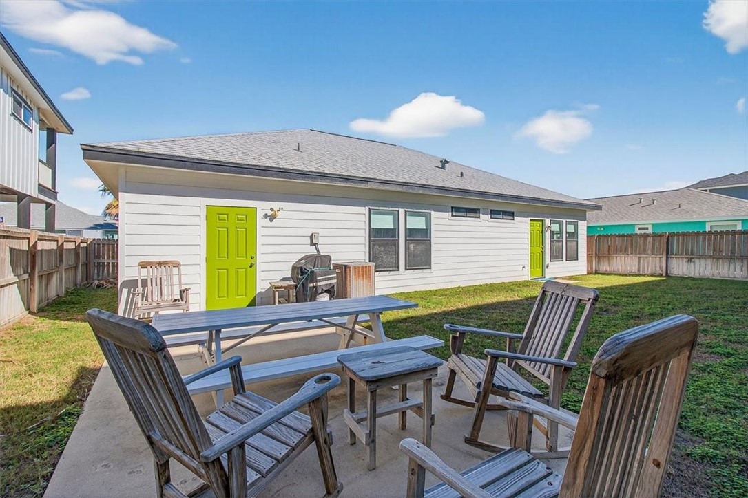 622 Sandy Lane Port Aransas TX 78373